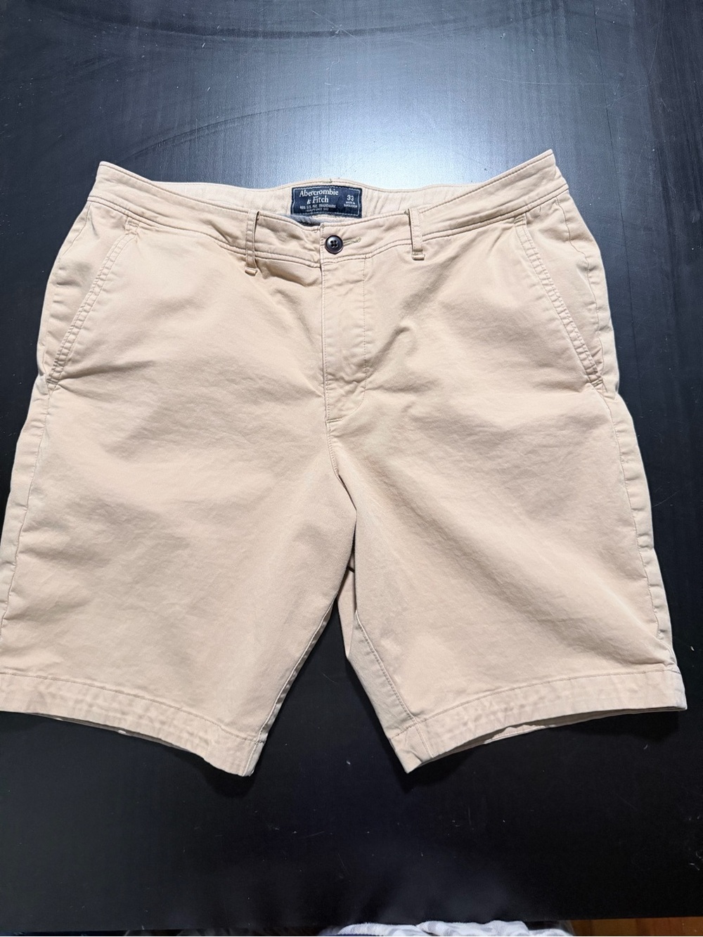 Abercrombie & Fitch Men's Tan Flat-Front Cotton Shorts